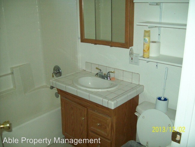 Foto del edificio - 1 br, 1 bath House - 228 1/2 Kearns Dr