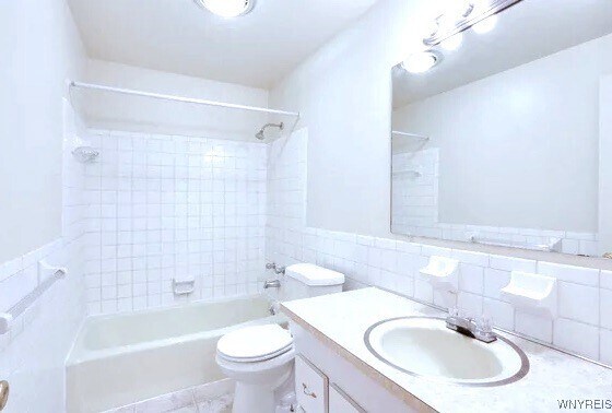 Foto del edificio - 104 Sundridge Dr