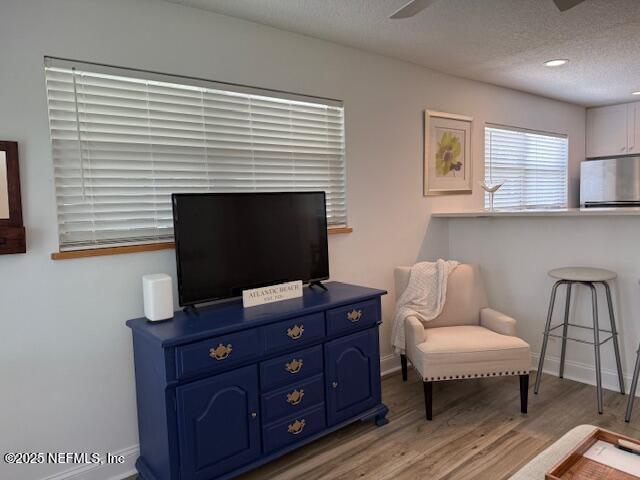 Building Photo - 870 Sailfish Dr E