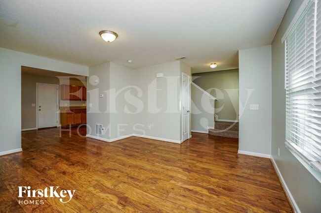 Building Photo - 6328 Marengo St