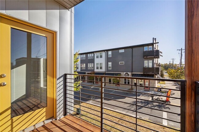 Foto del edificio - 644 SW B St