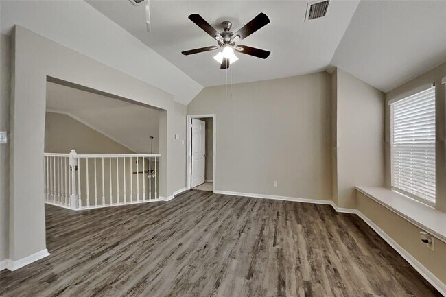 Foto del edificio - 17126 Hamilwood Dr