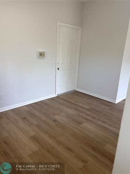 Building Photo - 661 Cypress Lake Blvd