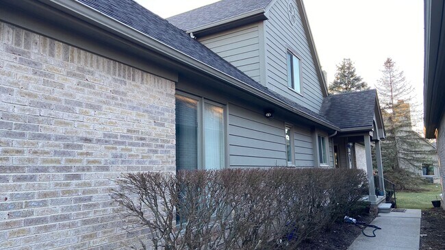 Foto del edificio - 24593 Enchanted Dr