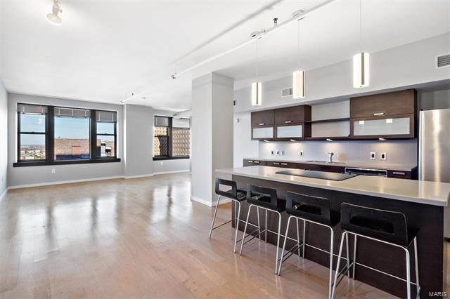 Foto del edificio - 915 Olive St