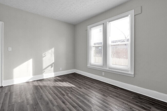 Foto del edificio - 1576-1578 Arlington Ave