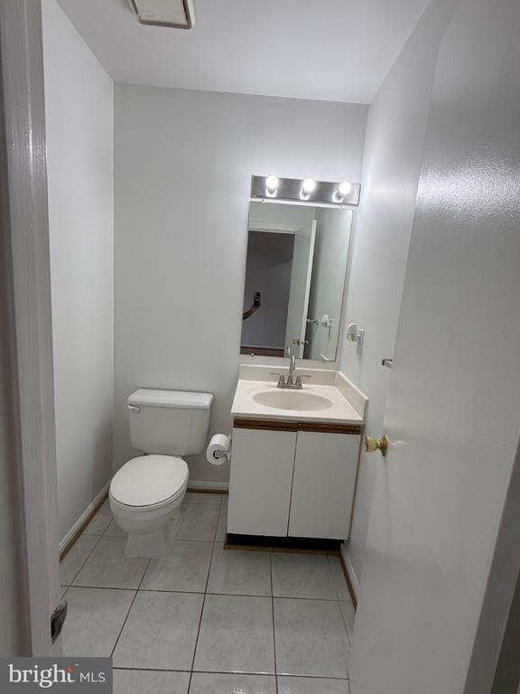 Building Photo - 46760 Hobblebush Terrace