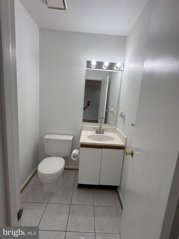Foto del edificio - 46760 Hobblebush Terrace