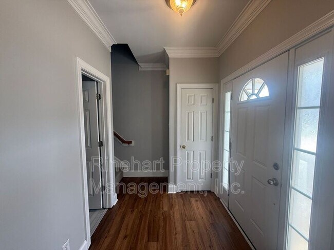 Foto del edificio - 1668 Flintwood Dr