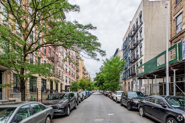 Street View - 104 Odell Clark Pl