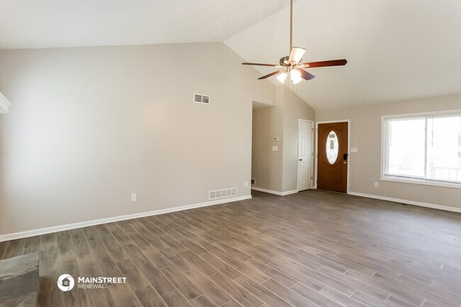 Building Photo - 1056 Trestle Dr