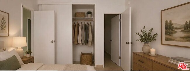 Foto del edificio - 11808 Kittridge St