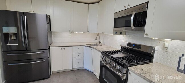 Foto del edificio - 43 Crabapple Ln