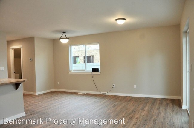 Building Photo - 3 br, 2.5 bath House - 2844 N. Carriage Court