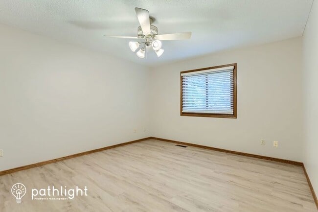 Building Photo - 16549 Imperial Cir