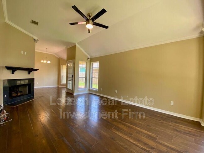 Foto del edificio - 3315 Raleigh Pl