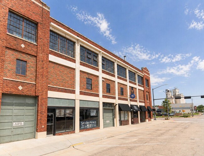 Foto del edificio - 106 N Denver Ave