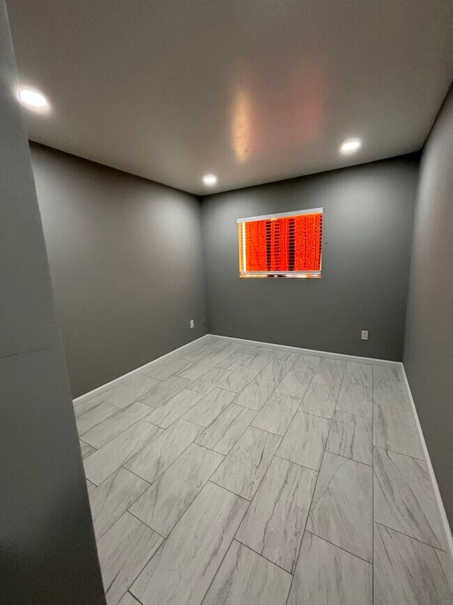 Foto del edificio - Remodeled 4 bedroom Home in Chula Vista