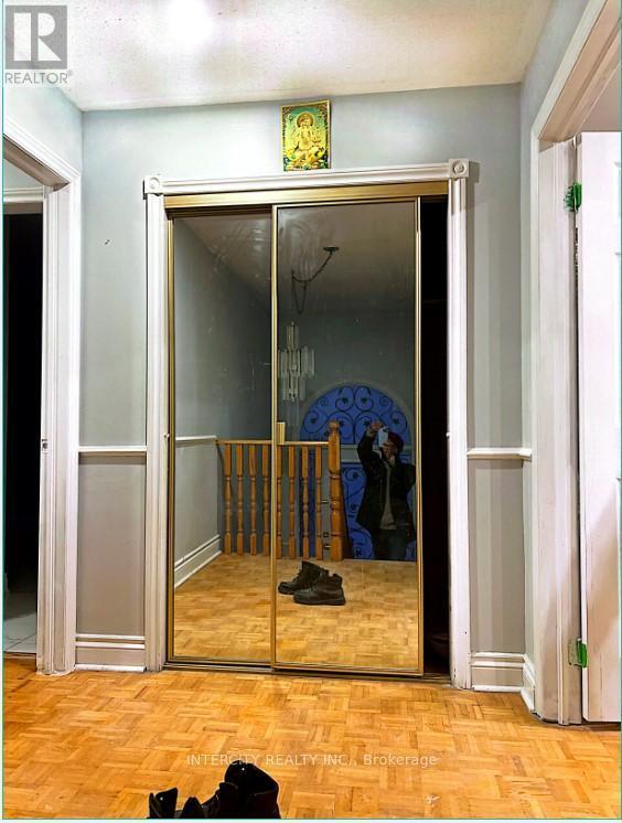 Photo du bâtiment - 308 Centre St N