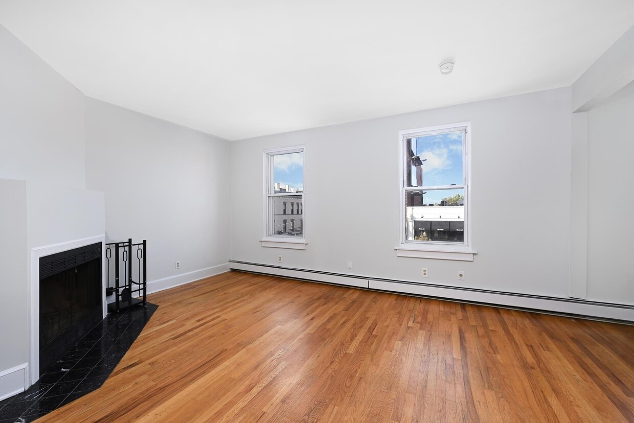201 Washington St Unit 302, Hoboken, NJ 07030 Condo for Rent in Hoboken, NJ