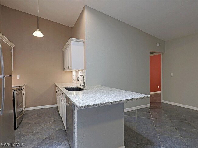 Foto del edificio - 804 SW 47th Terrace