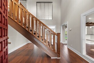 Building Photo - 12218 Moorcreek Dr