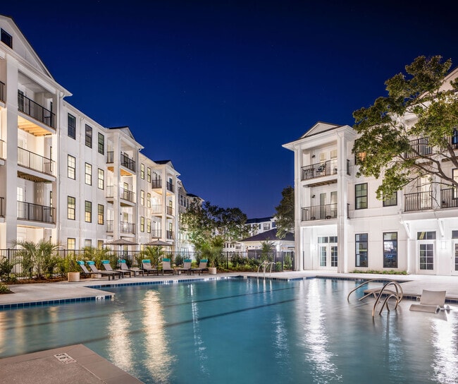 Building Photo - Proximity Carolina Beach