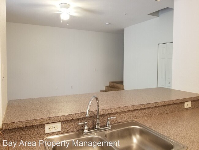 Building Photo - 3 br, 3.5 bath House - 5033 Sunridge Palms Dr