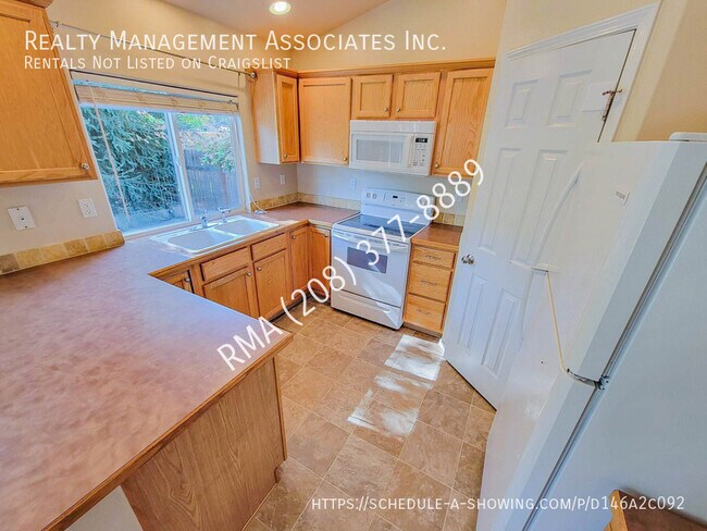 Foto del edificio - 569 E Heritage Park St