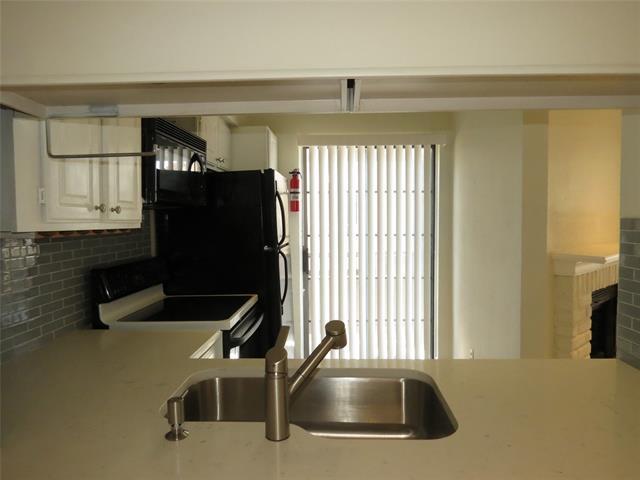 Building Photo - 5757 E University Blvd