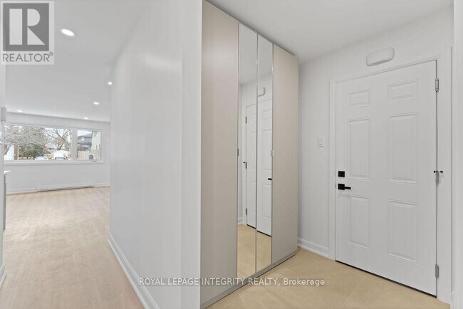 Photo du bâtiment - 96 Fieldrow St