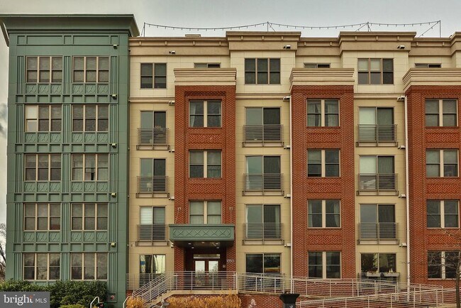 Foto del edificio - 1350 Maryland Ave NE