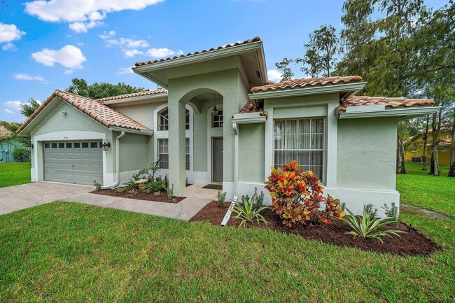 Building Photo - 4304 Hunting Trail