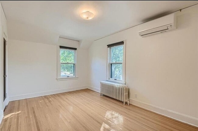 Foto del edificio - 3904 21st Ave S