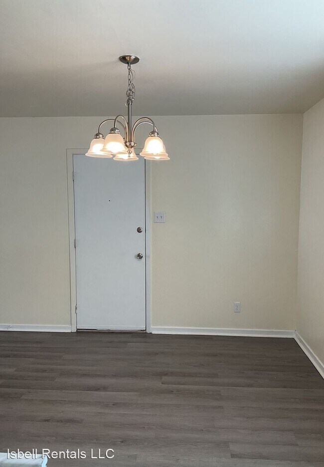 Building Photo - 3 br, 1.5 bath House - 6704 Wagon Wheel Drive