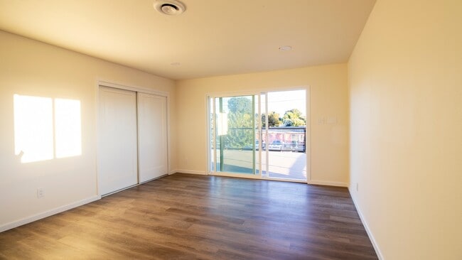 Building Photo - 1771 Tulane Ave