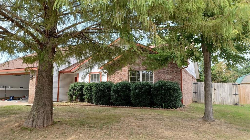 1403 SE 21st St, Bentonville, AR 72712 House Rental in Bentonville