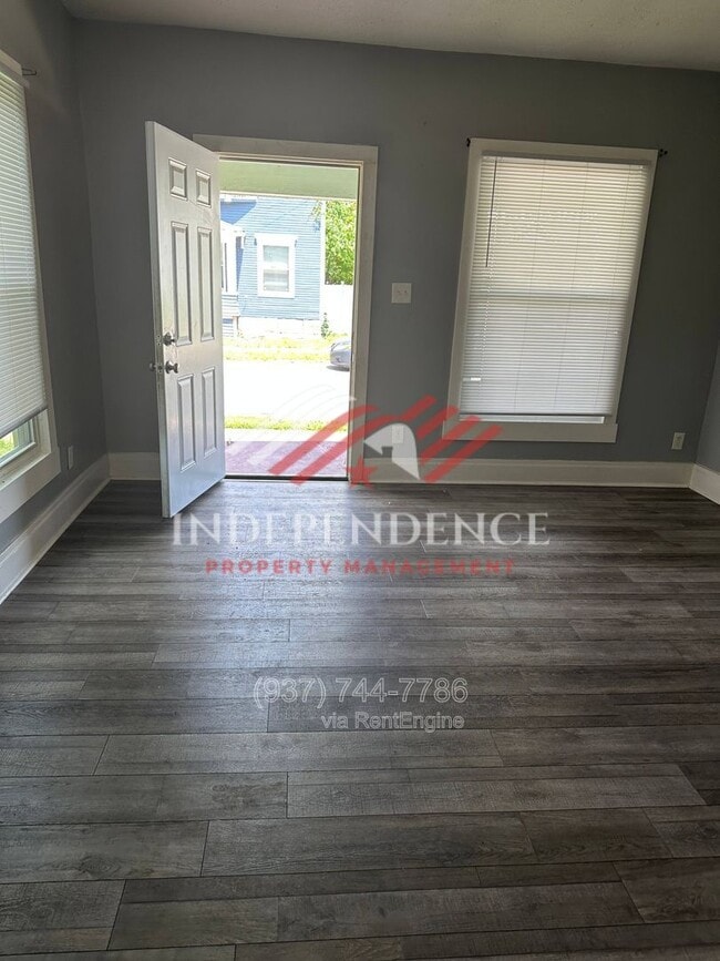 Foto del edificio - 419 Alberta St