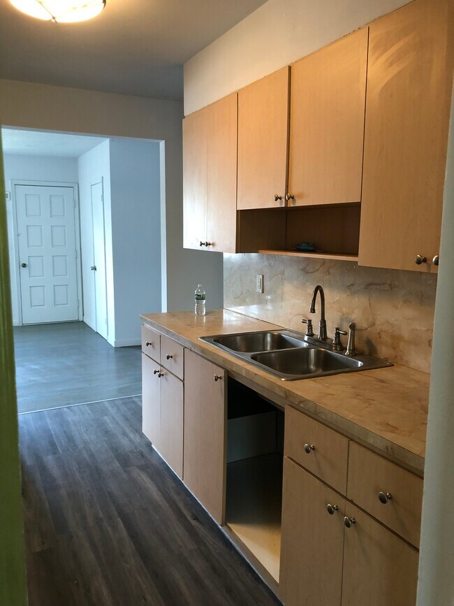 Foto del edificio - 740 NW 31st St