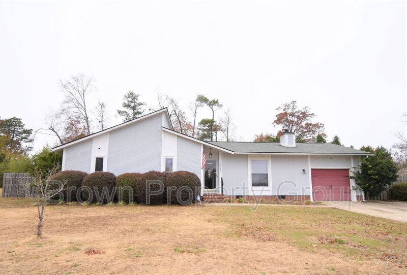 Primary Photo - 1364 Fraser Dr