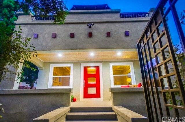 Primary Photo - 3036 30th St