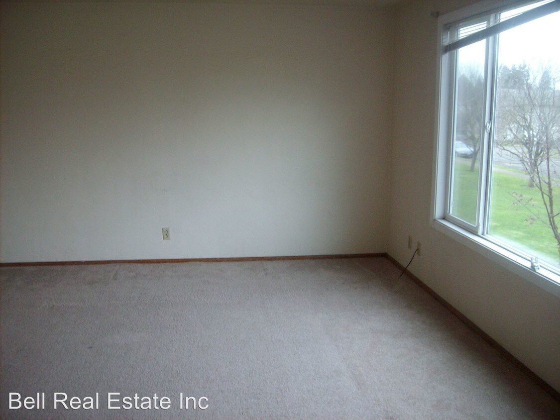 Building Photo - 1879-1879 M St