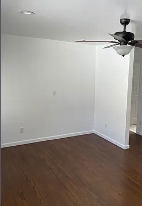 Foto del edificio - 1529 Mohawk St