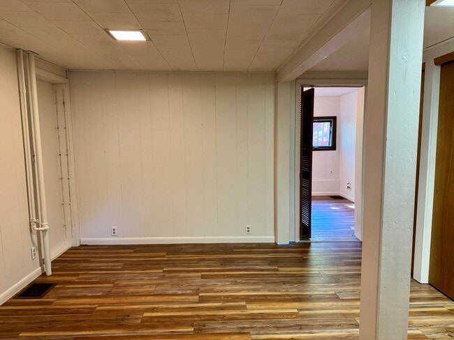 Building Photo - 875 Taughannock Blvd