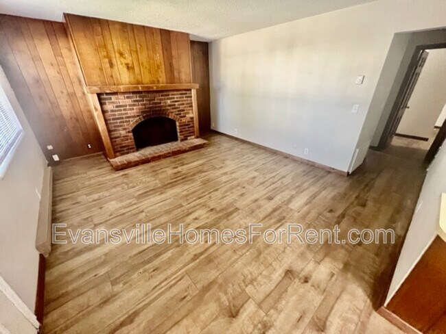 Foto del edificio - 849 Stanley Ave