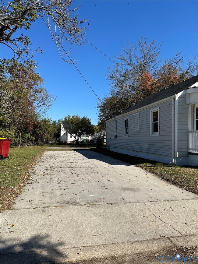Foto del edificio - 223 Witten St
