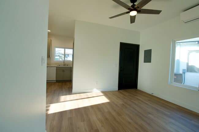 Foto del edificio - 10941 Westmore Ln