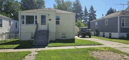 Building Photo - 825 N 16th St