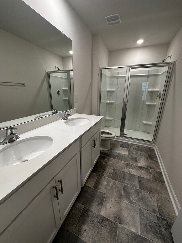 Foto principal - 1408 S Cardiff Trl