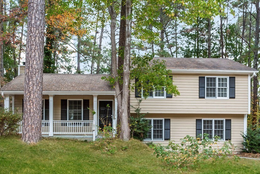 Foto principal - 3258 Village Glen Dr